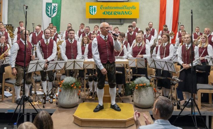 Engelbert Lettner und die TMK Oberwang (Foto: TMK Oberwang)