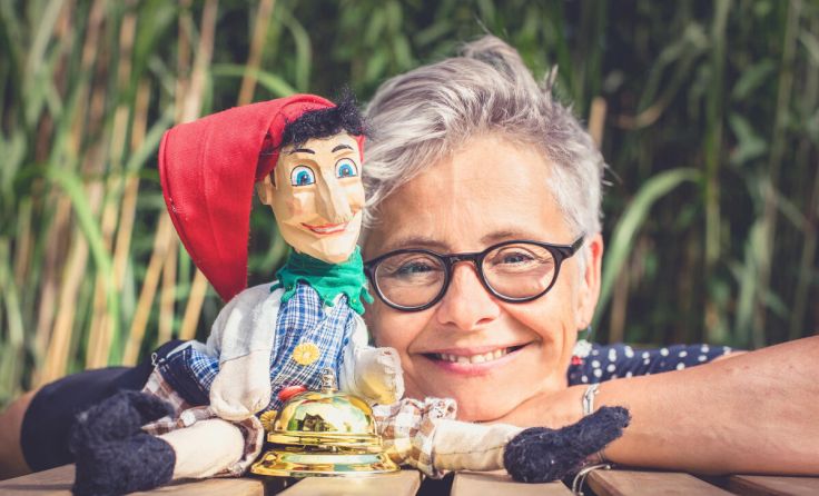 Reni Brandstötter und der Kasperl (Foto: Reni Brandstötter)