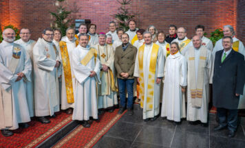Amtseinführung von Pfarrer und Pfarrvorständen in der neuen Pfarre Attersee