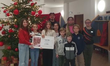 Kinder sammeln Spenden für Lebenshilfe Werkstätte Vöcklamarkt