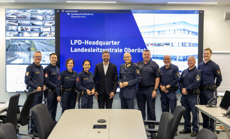 Austausch (Foto: LPD OOE Michael Dietrich)