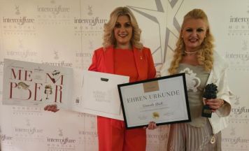 Schwanenstädter Mutter-Tochter-Duo im Rampenlicht der Intercoiffure 