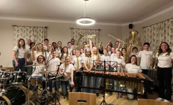 Hausrookies laden zum Muttertagskonzert