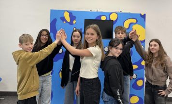 Vöcklabrucker Schüler erleben Wirtschaft hautnah