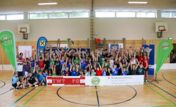 Floorball Salzkammergut Cup begeisterte Ischler Volksschulen