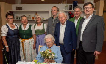 Oberwangerin feierte 100. Geburtstag