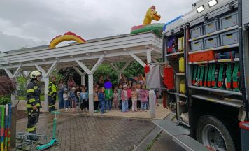 Feuerwehr Timelkam probte den Ernstfall im Kindergarten