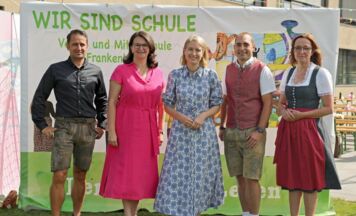 Außenanlagen des Schulzentrums Frankenburg feierlich eröffnet