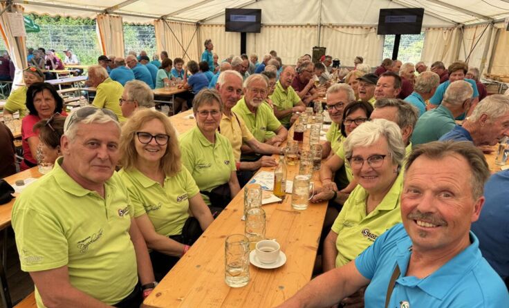 Ausklang im Festzelt (Foto: H. Weißenbacher)