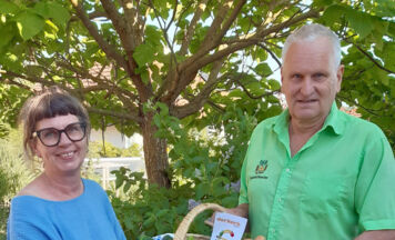 Vöcklabrucker Sozialmarkt freut sich über Gemüsespende