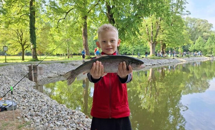 Jugendfischen (Foto: Fischerverein Traunsee)