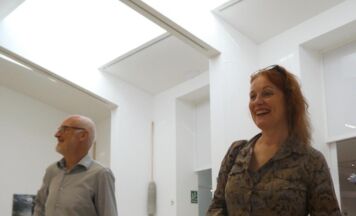 Vater und Tochter zeigen Kunst im Kammerhof-Museum Gmunden