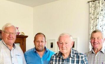 Seniorenbund Mondseeland ehrt Leopold Schindlauer zum 85er