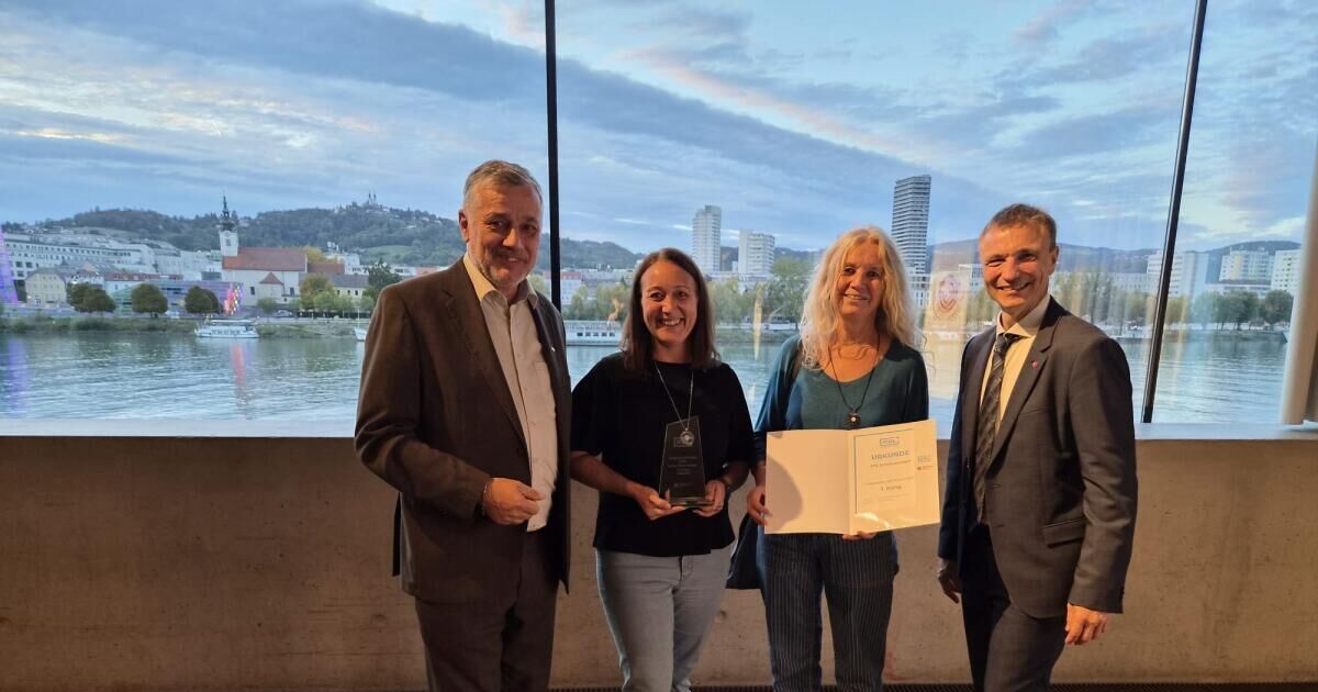 Schwanenstadt Polytechnic School honored for digital education