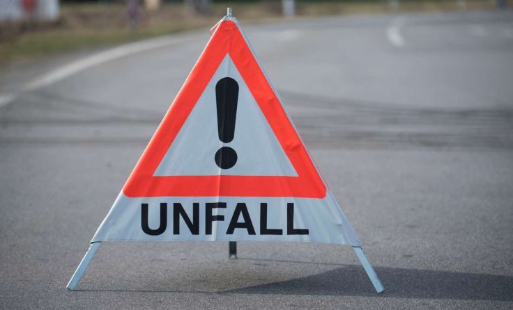 Verkehrsunfälle in OÖ Foto: elmar gubisch/shutterstock.com