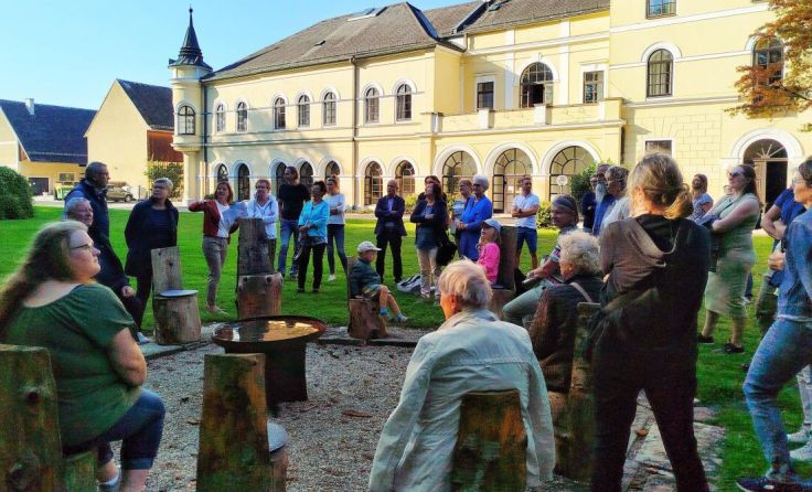 Die Veranstaltung brachte die Teilnehmer in das Schloss Bergheim. (Foto: Privat)