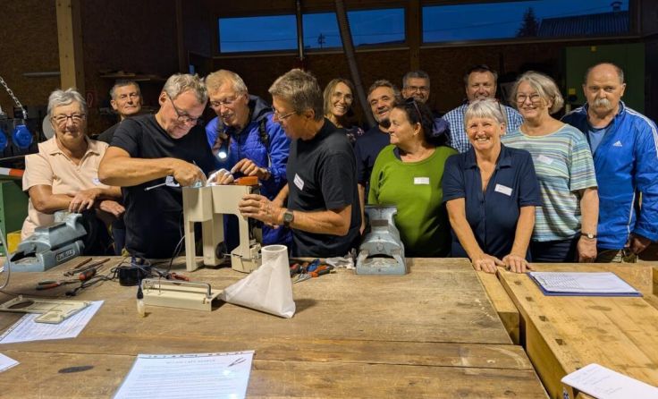Das Team des Repair Cafés. (Foto: Kurt Bayer)