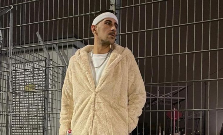 Der Rapper Stefan Kalu aus Feldkirchen veröffentlicht noch im Jänner drei Songs. (Foto: Privat)