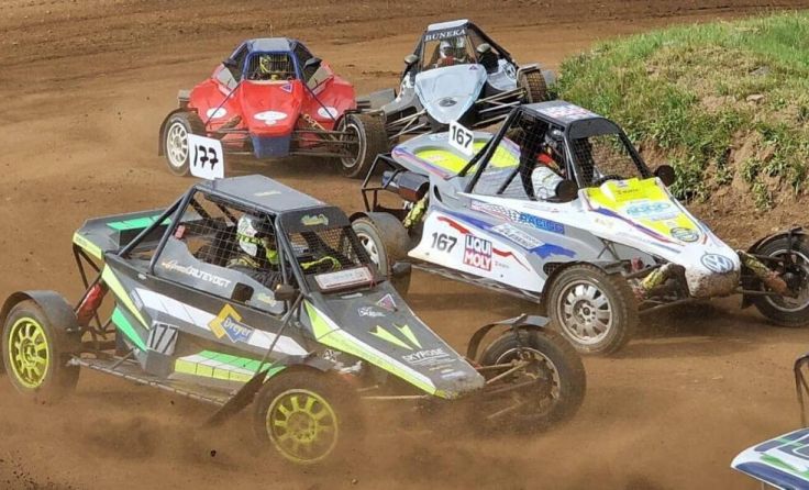 Der 21-jährige Meister startete mit der Nummer 167 im Autocross-Rennen. (Foto: Winninger)