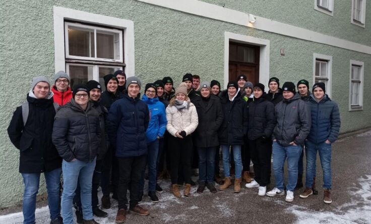 Die 4. Klassen der HLBLA besuchten die NS-Gedenkstätte in Ebensee. (Foto: HLBLA St. Florian)