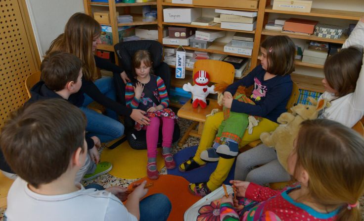 Richtiges Anschnallen ist wichtig. (Foto: KFV)