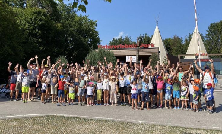 Viele Familien aus Pucking, Ansfelden und Kematen waren beim Ausflug dabei. (Foto: FFV)