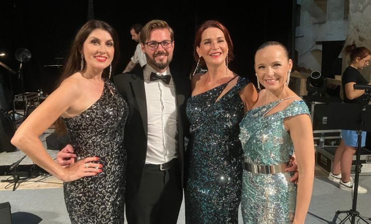 V.l.: Monika Ballwein, Markus Langthaler, Maya Hakvoort und Missy May (Foto: Markus Langthaler)