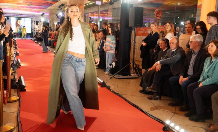 Die vierten Klassen der HBLA Lentia luden zur Fashion Show. (Foto: HBLA Lentia)