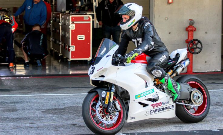 Maximilian Kofler durfte seine neue Ducati Paningale V2 testen. (Foto: Peter Maurer)