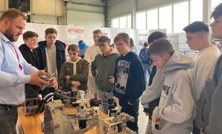 Bei den "Open Days" der Stiwa konnten die Schüler viel Neues entdecken. (Foto: MS Seewalchen)