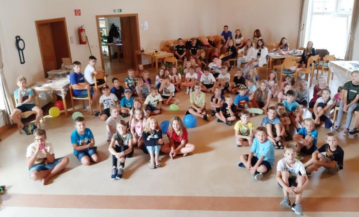 Zahlreiche Kinder nahmen am Programm teil. (Foto: Martina Fischer)