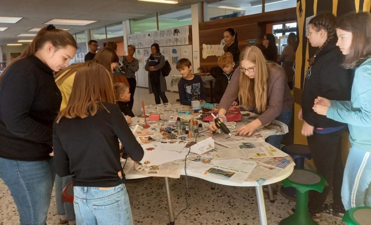 Am Tag der offenen Tür gab es für die Schüler viel Neues zu entdecken. (Foto: MS St. Georgen)