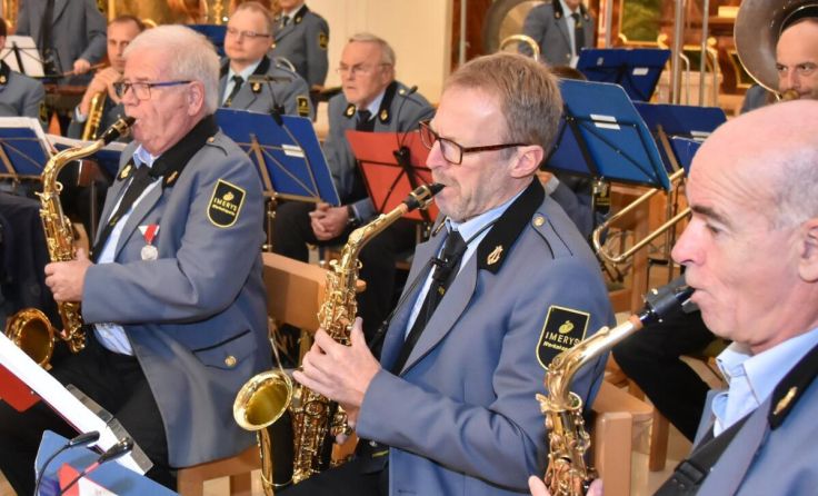 Die Werkskapelle Imerys spielt ihr Frühlingskonzert. (Foto: Stefan Dauser)