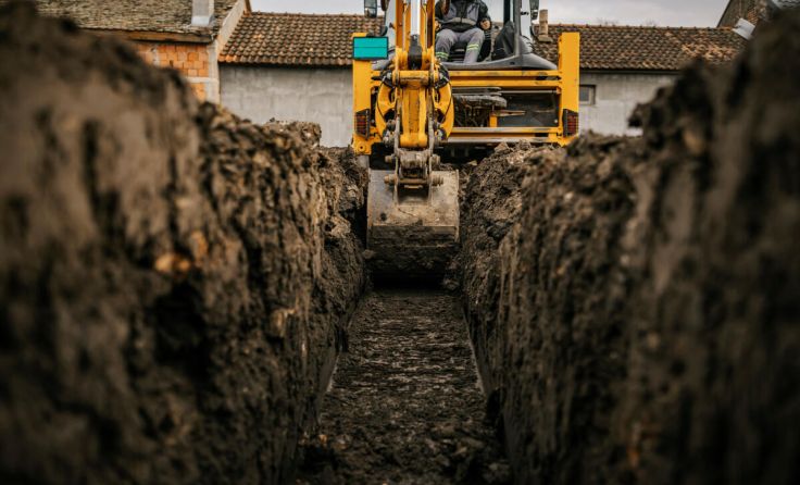 In Bad Goisern wird ein Raum eingegraben. (Foto: adobe.stock.com/dusanpetkovic1)