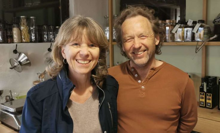 Willi und Manuela Rieder eröffneten 2021 ihren Unverpacktladen in Geretsberg. (Foto: privat)
