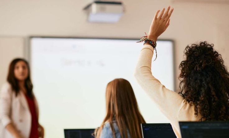 Die HAK/HAS Braunau lädt zum Info-Nachmittag ein. (Foto: adobe.stock.com/Drazen)