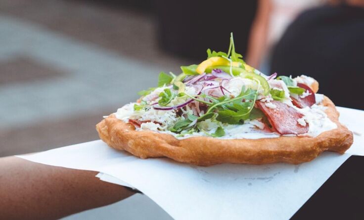 Kulinarik aus aller Welt gibt es beim Street Food Market in St. Valentin (Foto: funABC)