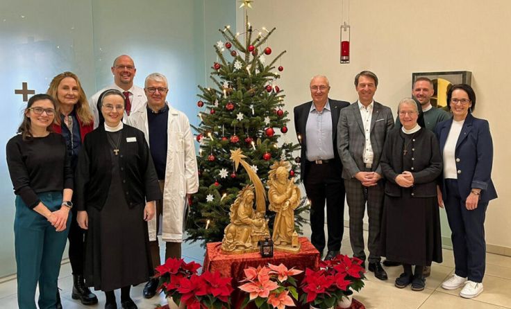 Bei der Weihnachtsfeier im St. Josef (Foto: Krankenhaus Braunau)