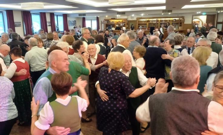 Tanzend ins neue Jahr starten. (Foto: Breitenberger)