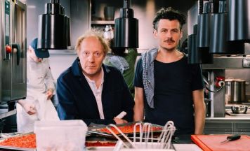 Kabarett-Duo Schwarz & Rubey serviert „Das Restaurant“ in Pocking