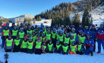 Kinderskikurs des ASVÖ SC Höhnhart begeisterte 40 kleine Skifans