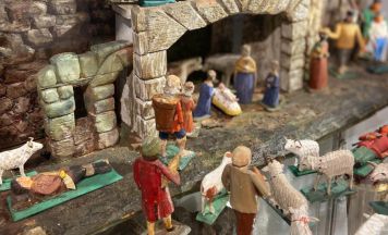 Krippenkunst noch bis Ende Jänner in der Herzogsburg Braunau zu bewundern
