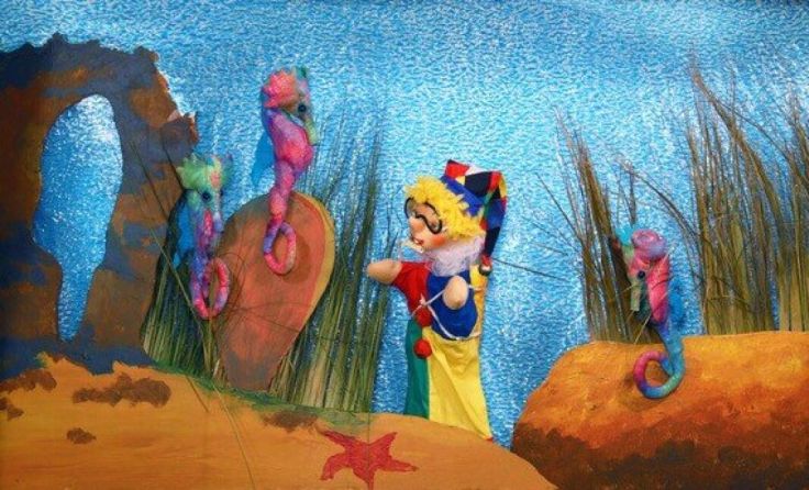 „Kasperl und die Seepferdchen“ (Foto: Friedburger Puppenbühne)