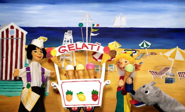 Kasperl und Strolchi machen Italien unsicher. (Foto: Friedburger Puppenbühne)