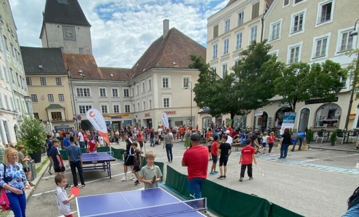 Der Obere Stadtplatz verwandelt sich wieder in einen Sportplatz. (Foto: Stadt Braunau)