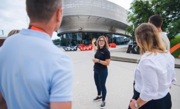 Ferienabenteuer in der KTM Motohall