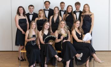 Maturaball des Schärdinger Gymnasiums lädt zur „Golden Masquerade“