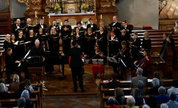 Tango-Klänge begeisterten in der Stadtpfarrkirche Altheim