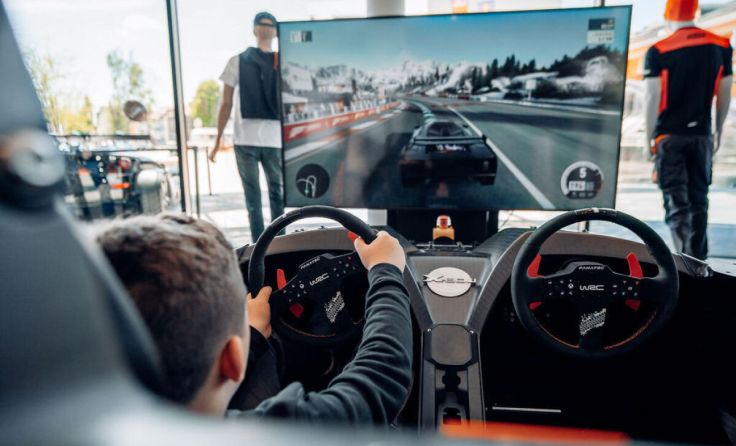 Der Simulator ist ein Erlebnis für die Jüngsten. (Foto: KTM)