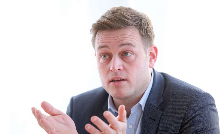 "Bei der Klimakrise ist Scheitern keine Option", so Landesrat Stefan Kaineder. Foto: Volker Weihbold